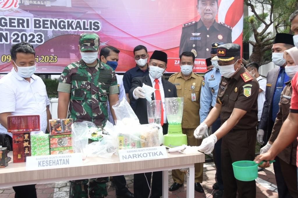 2023 01 27 094549 24708704565 pemusnahan barang bukti kejaksaan negeri