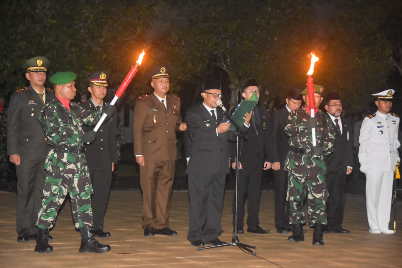 Rangkaian Peringatan Hut Ke Ri Wabup Bengkalis Irup Apel Kehormatan